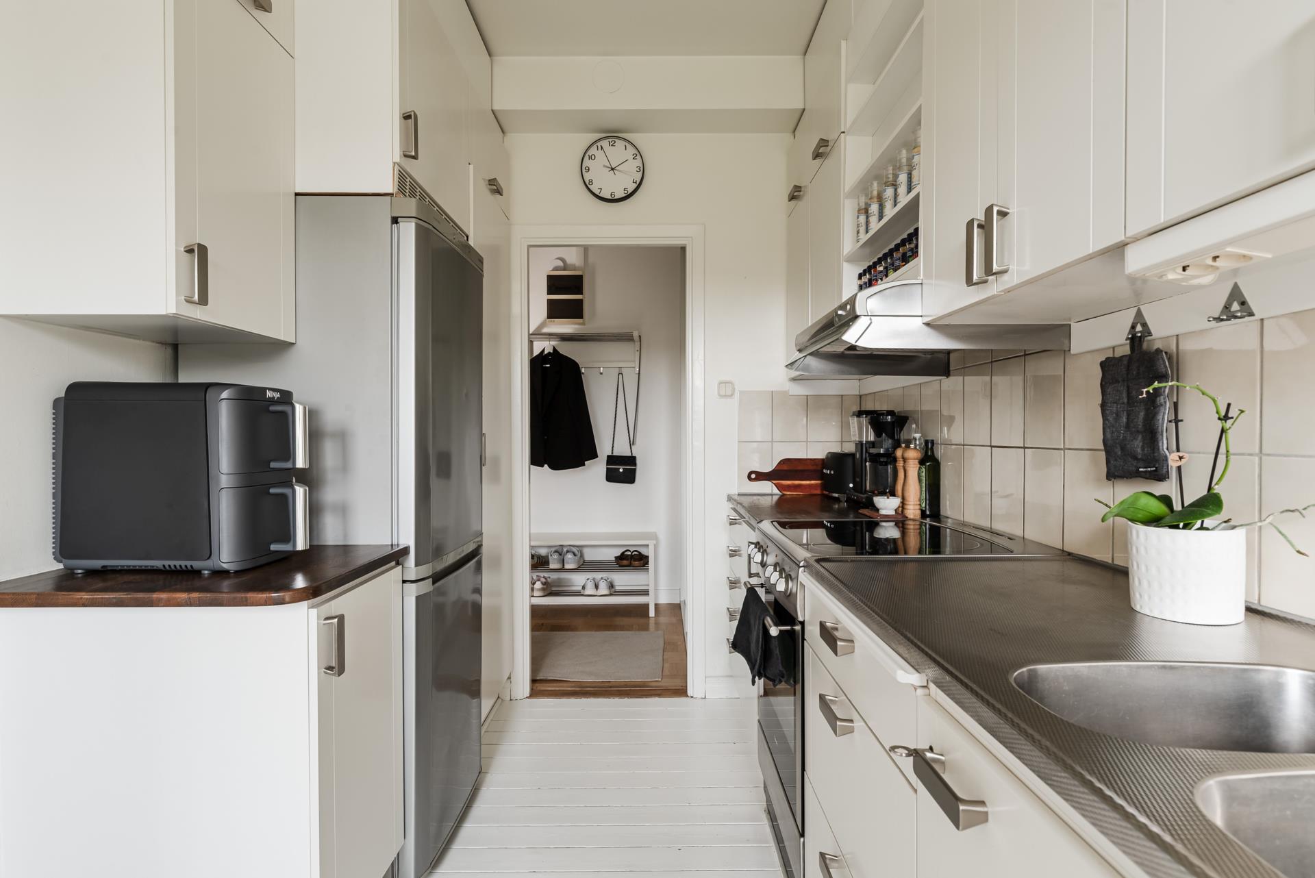 STABIL OCH LÅGT BELÅNAD FÖRENING MED LÅG AVGIFT!