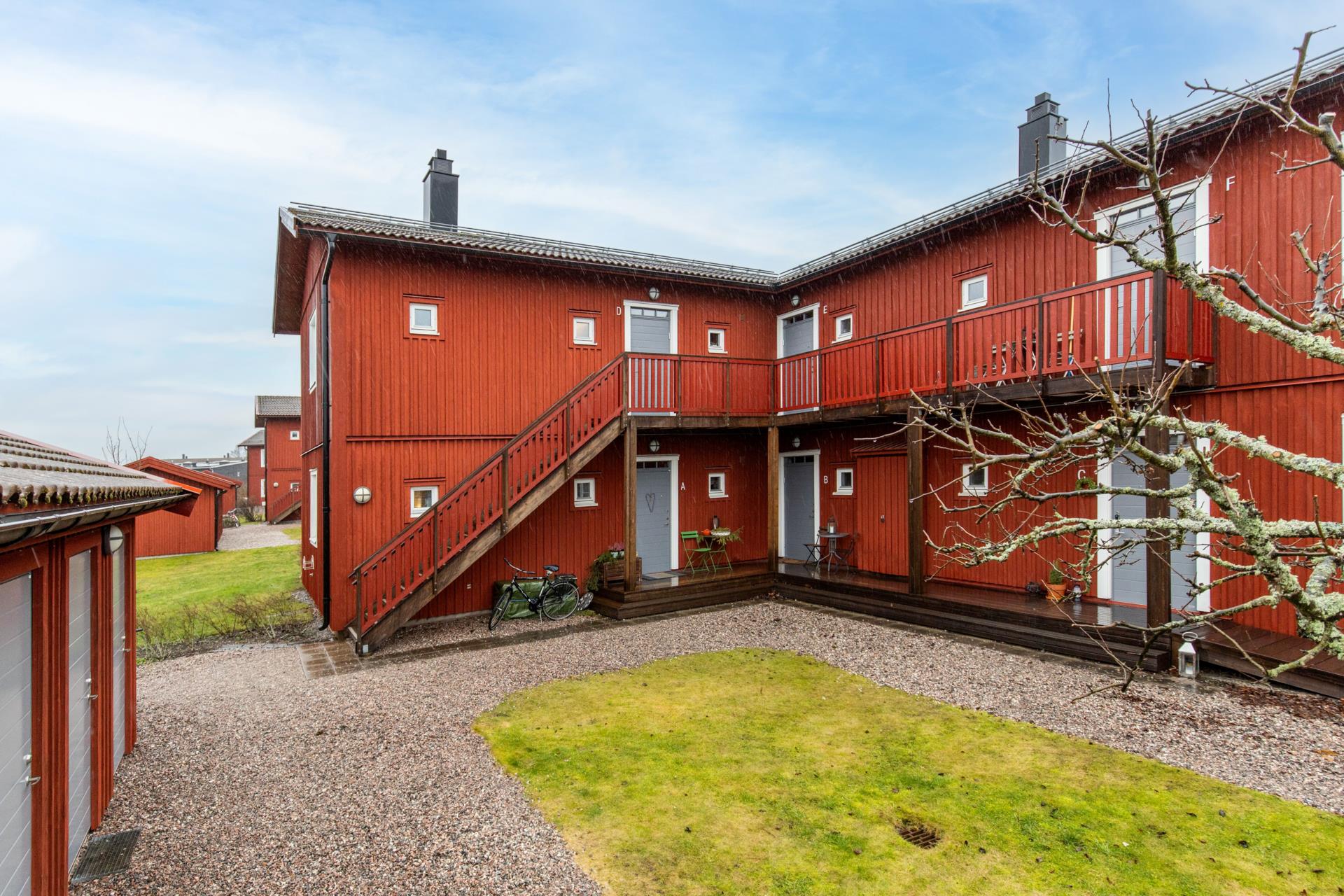 NÄRHET TILL STAN OCH UNIVERSITETET