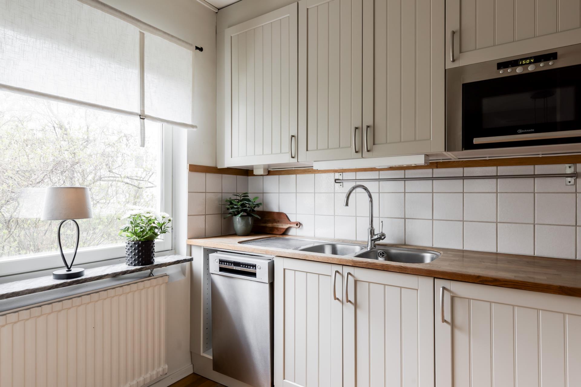 STARK EKONOMISK FÖRENING!