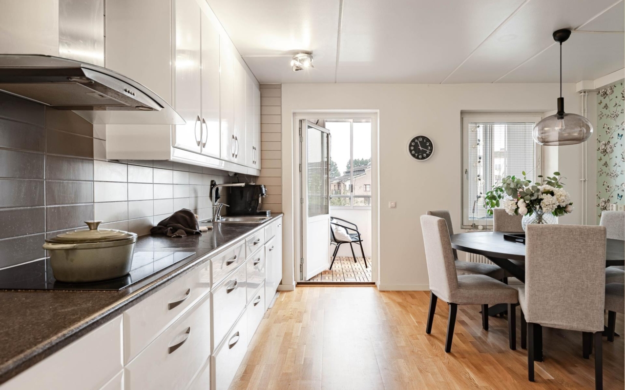 Tryggmaklarhus