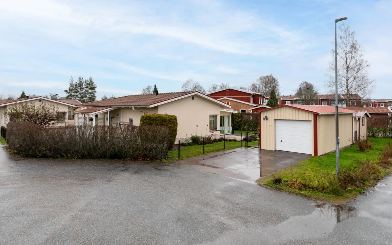 Tryggmaklarhus