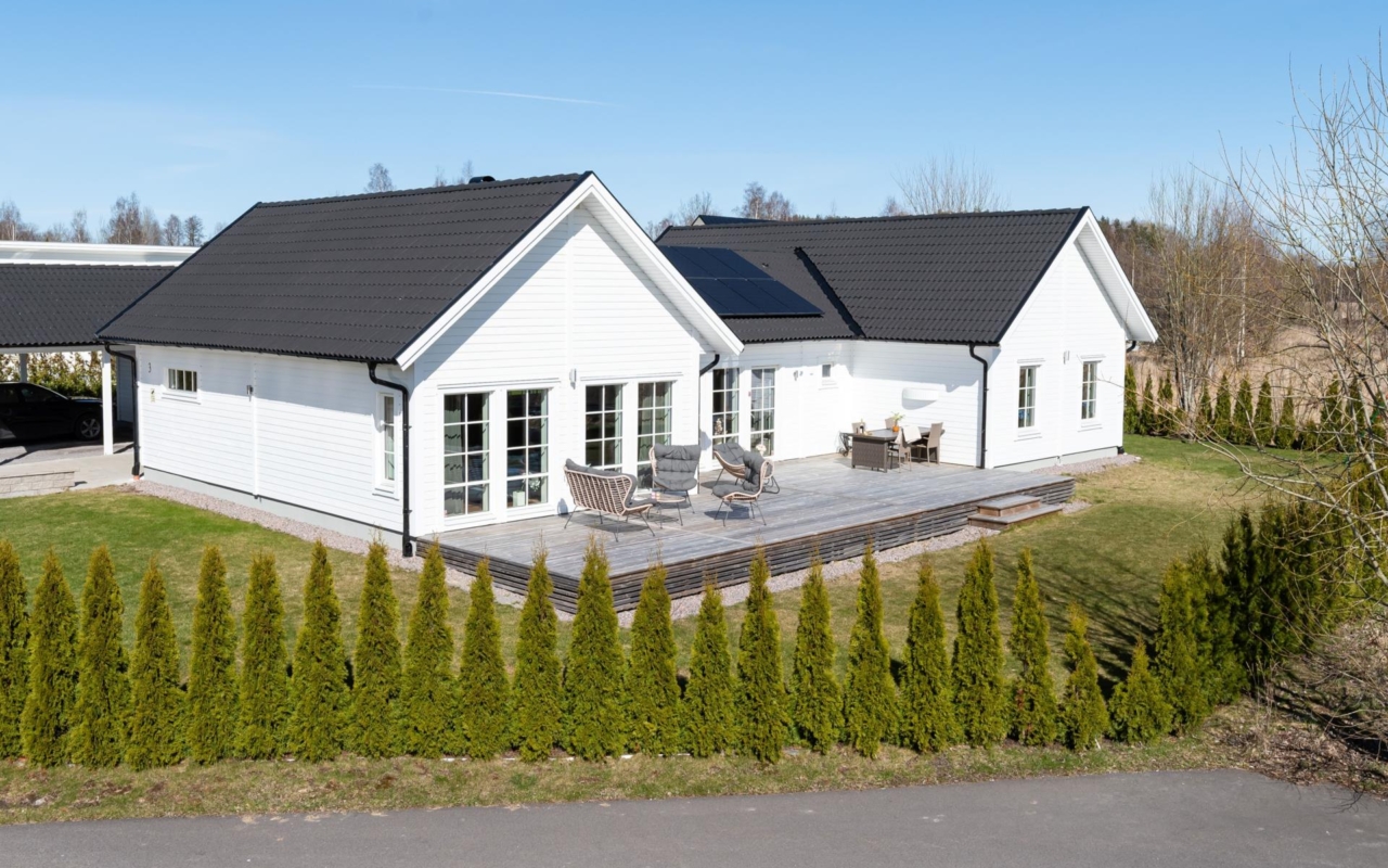 Tryggmaklarhus