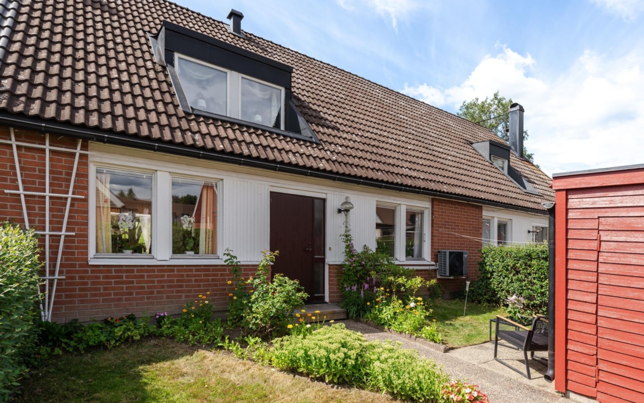 Tryggmaklarhus