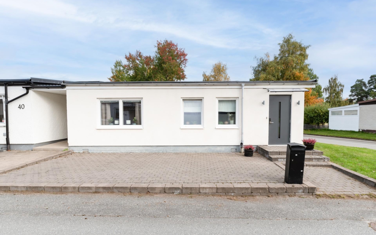 Tryggmaklarhus